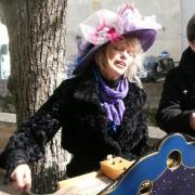Nini Peau d'Chien chanteuse de rue